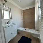 The #6 Howme Apartman *