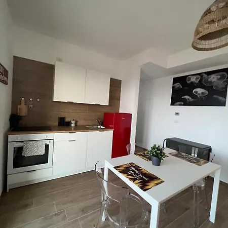 Apartment The #6 Howme *